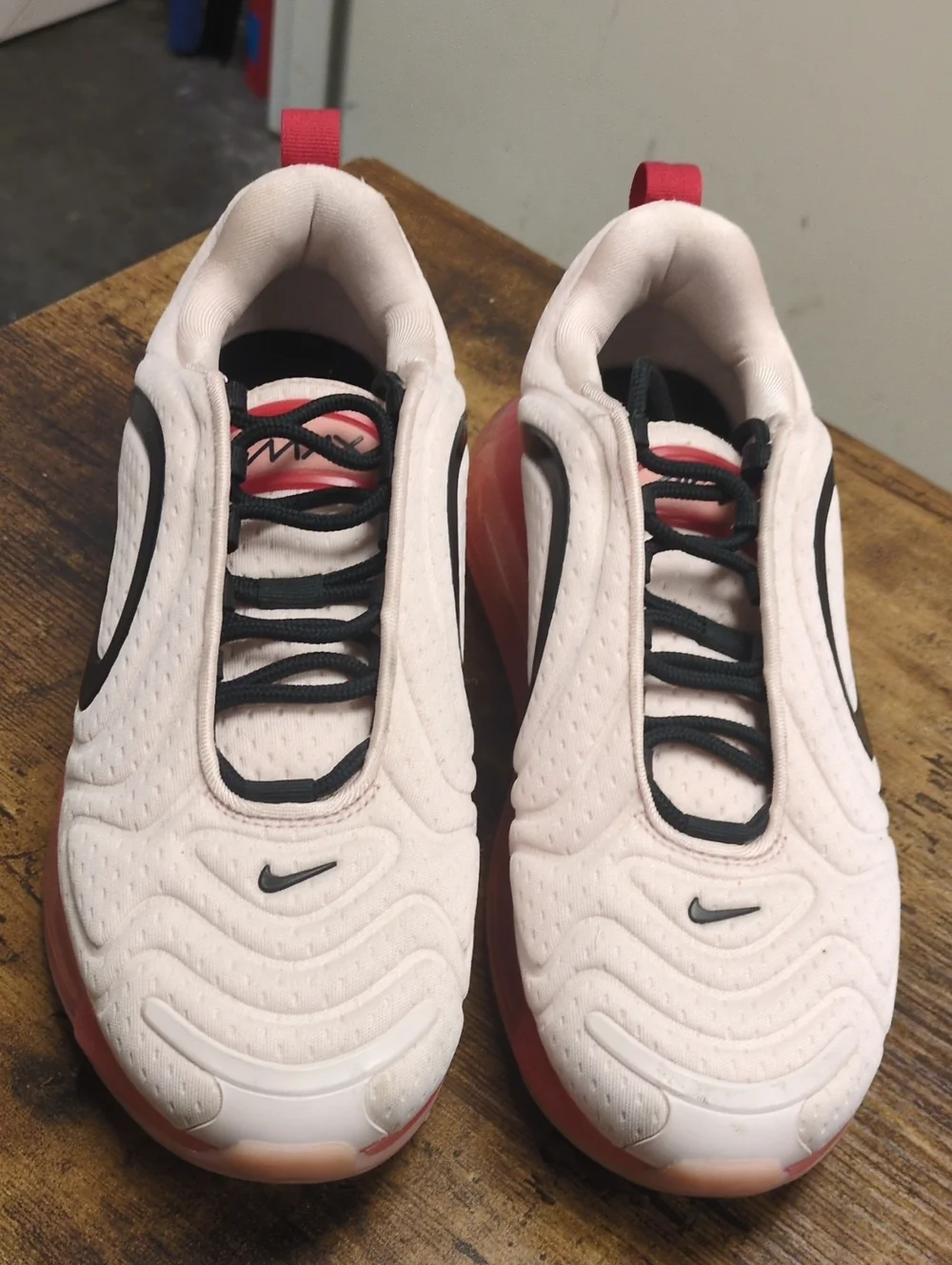 Nike Air Max Sneakers/9